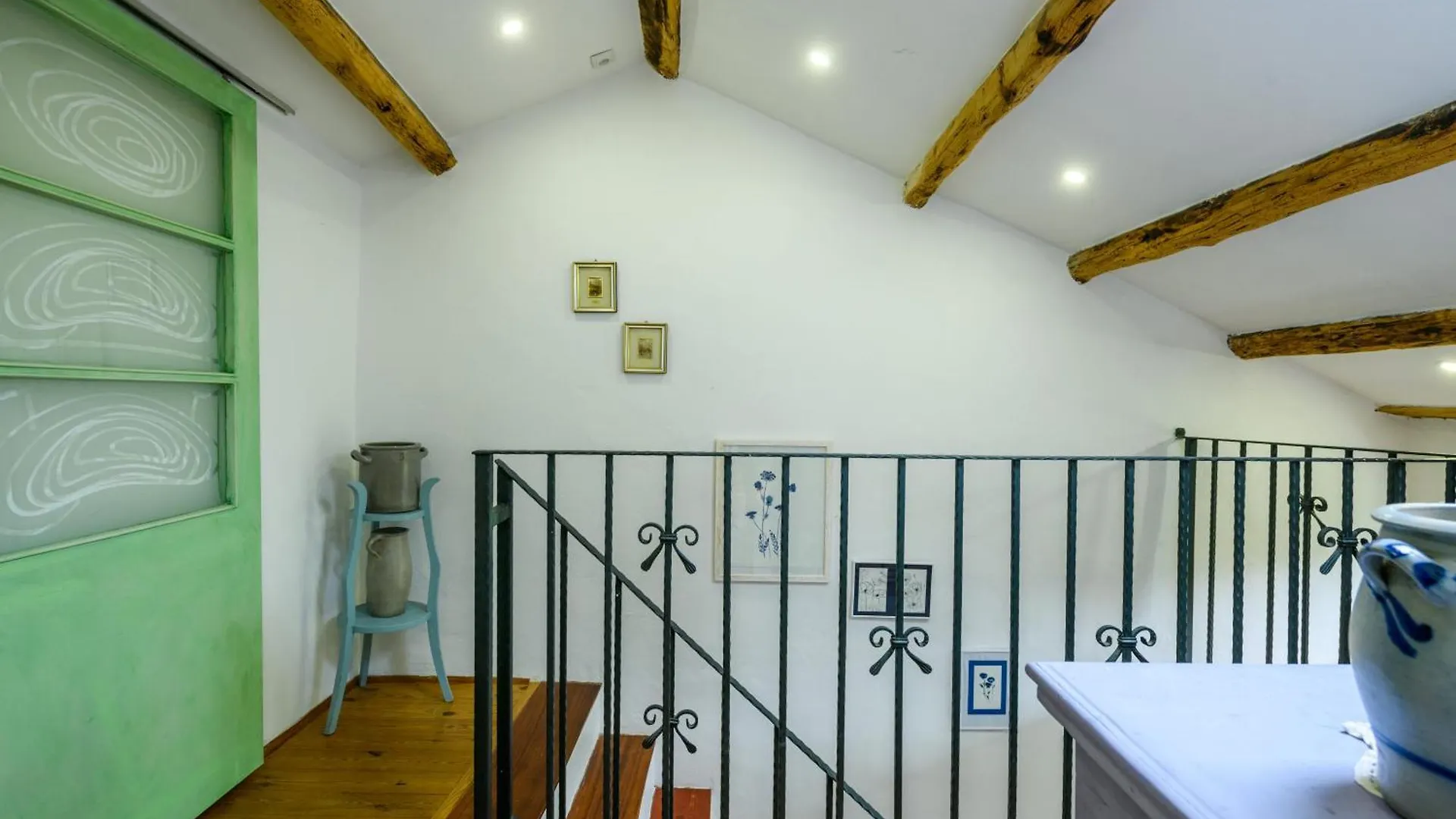 Rural Home Oriana Manjadvorci 度假居