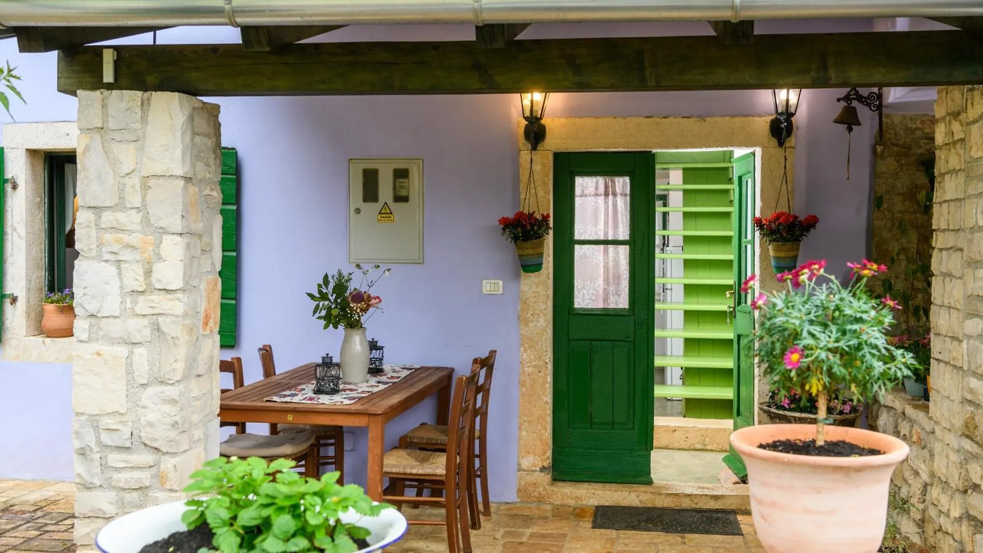Rural Home Oriana Manjadvorci